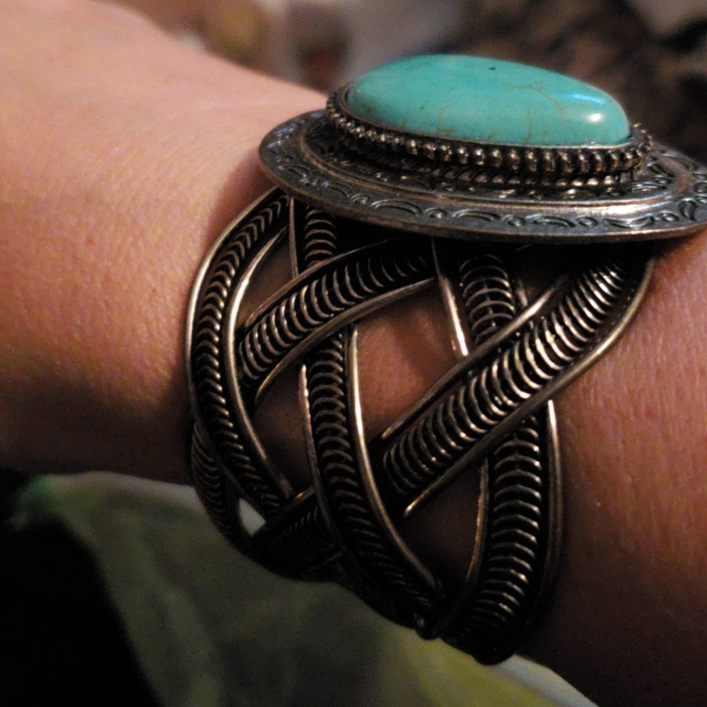 Turquoise Silver Bangle - Picture 2 of 4
